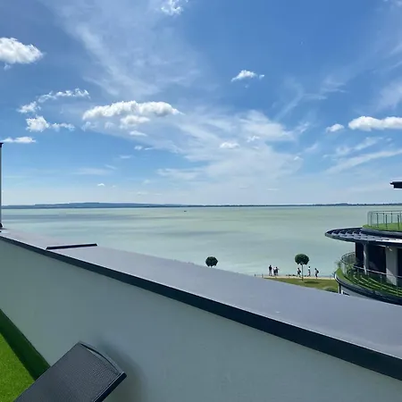 Royal Liberty Apartment